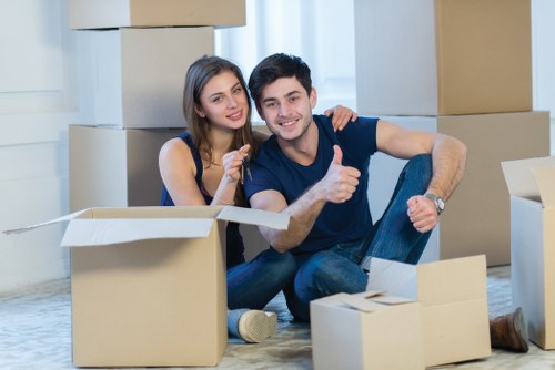 Packing and transport support for a Shadwell move